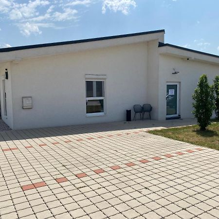 Gaestezimmer Oedenburgerstrasse Pottsching Екстериор снимка